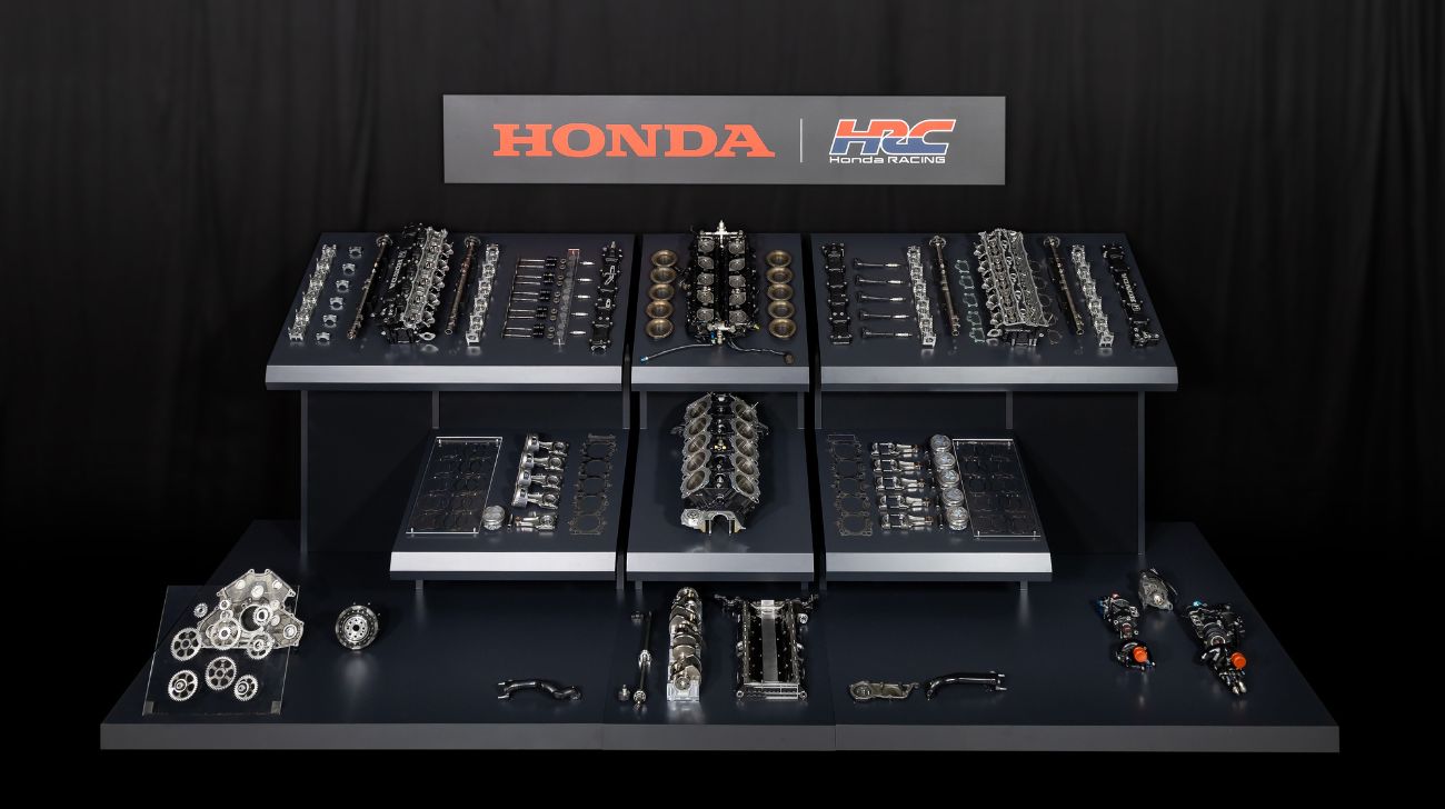 1743576990-honda Racing Corporation Memorabilia Business Selling Parts From